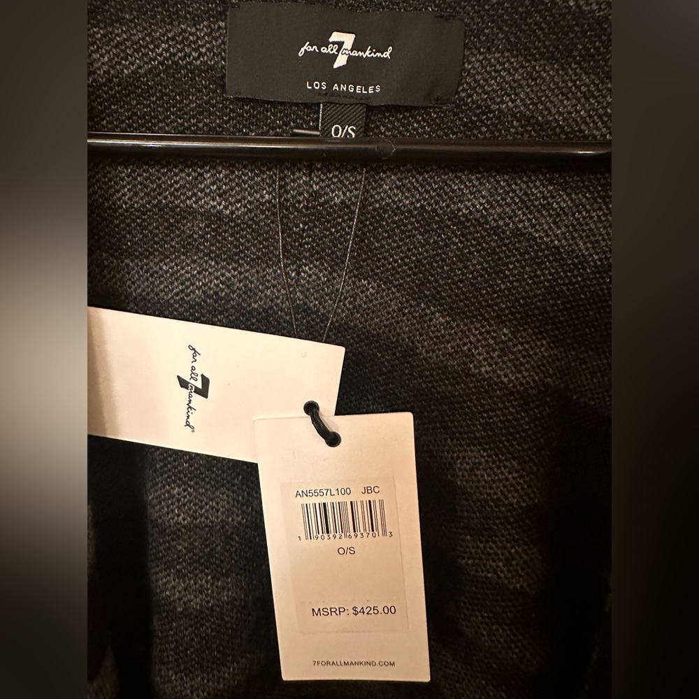 7 For All Mankind - Picture 3 of 3